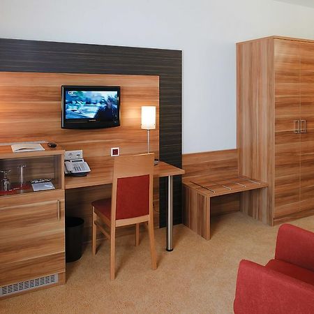 Hotel Sittardsberg Дуйсбург Экстерьер фото